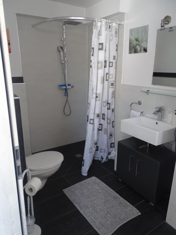Gaestehaus Uezel Friedrichshafen Luaran gambar